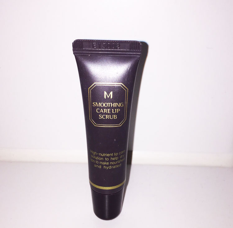 MISSHA M Smoothing Care Lip Scrub