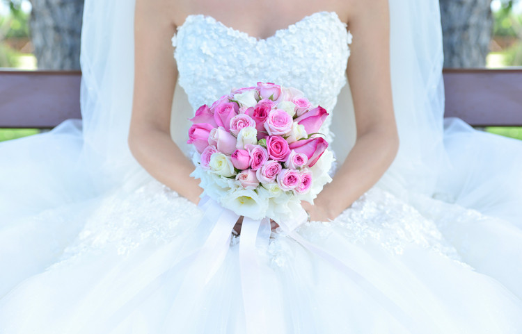 Hochzeitsplanung Brautkleid