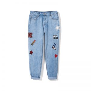 Jeans mit Patches