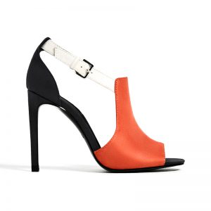 Sandale in Orange von ZARA