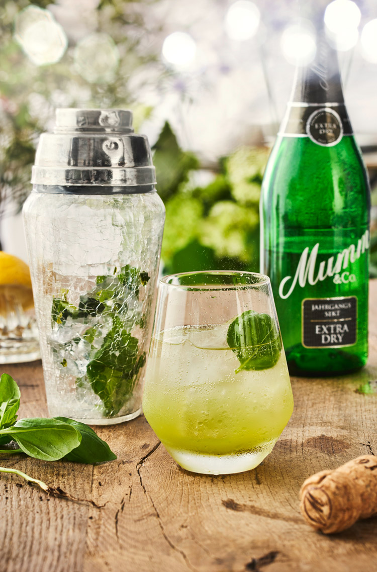 mumm basil