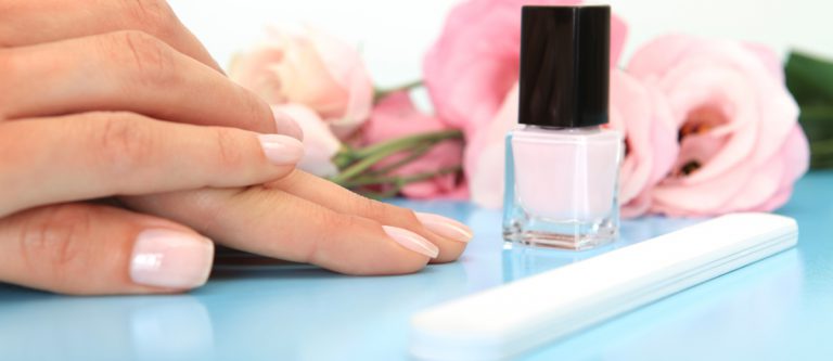 Wie Bekommt Man Nägel Mit Nagelkleber Ab