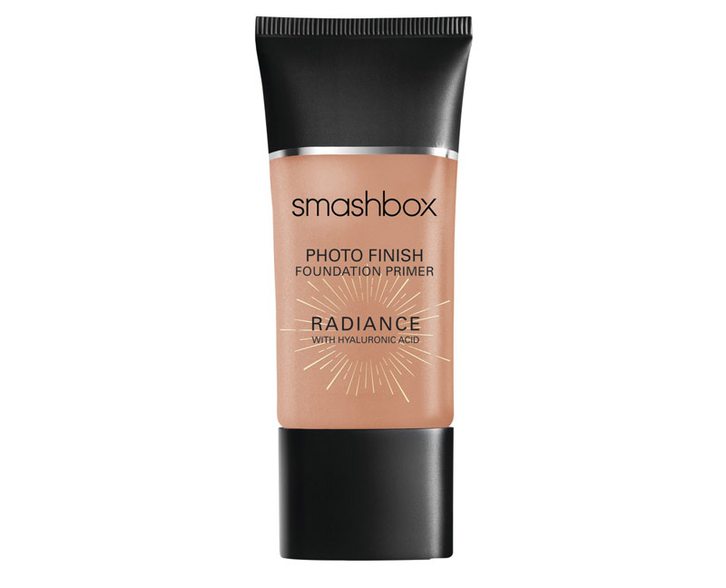 smashbox-radiant-foundation