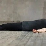 yoga fuer besseren schlaf entspannung