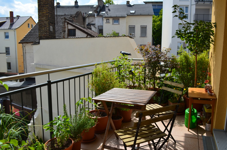 Wohlfühl-Oase: So gestaltest Du Deinen Balkon | BEAUTYPUNK Wohlfühl-Oase: So gestaltest Du Deinen Balkon | BEAUTYPUNK
