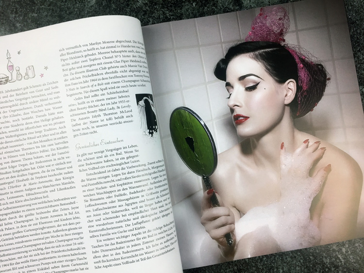 buch dita von teese beautyundglamour