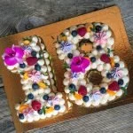 letter cakes number cakes