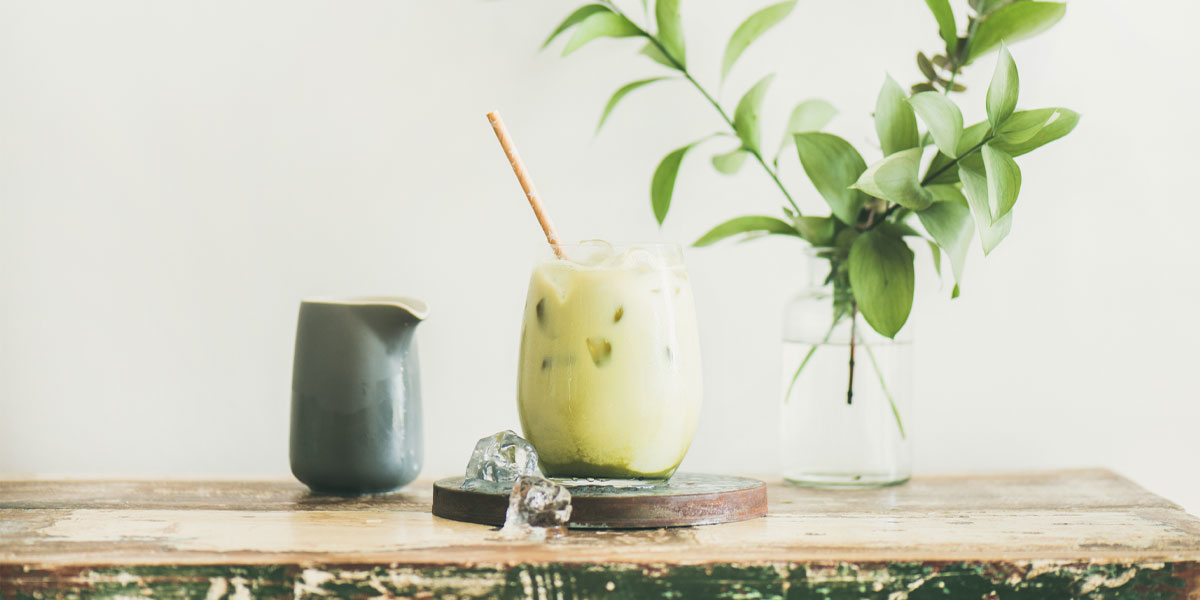 matcha ice latte