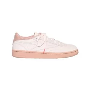 retro sneaker modell club c 85 in rosa von reebok