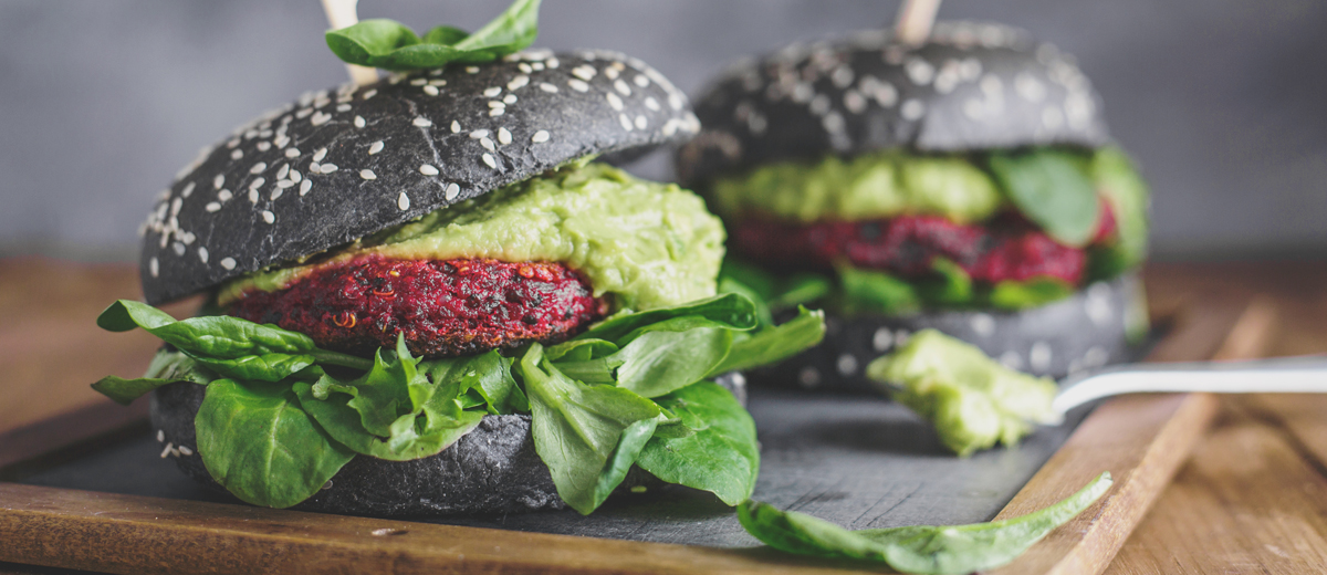 gesunde vegane schwarze burger