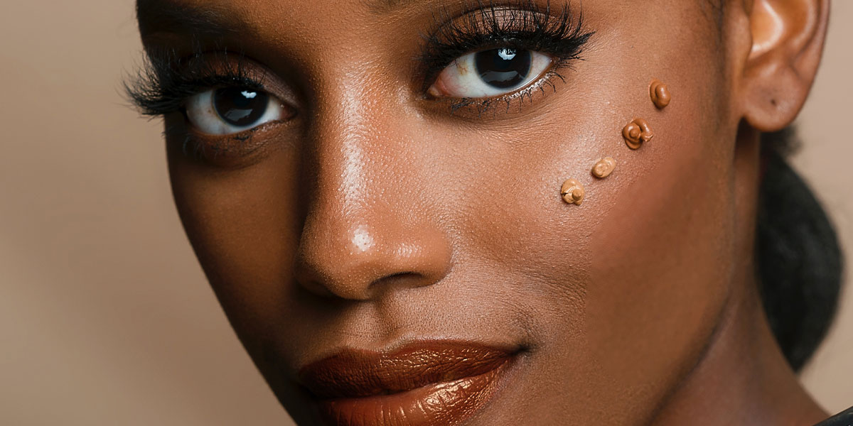 Concealer-Tipps: Abdecken wie die Profis | BEAUTYPUNK