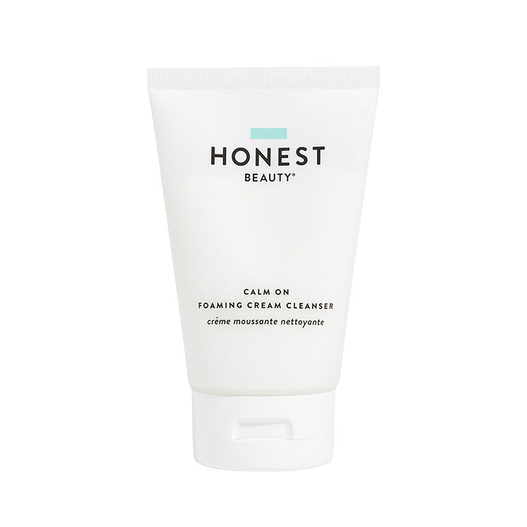 HONEST BEAUTY_HighRes_Calm On Foaming Cream Cleanser_19,99 EUR_01