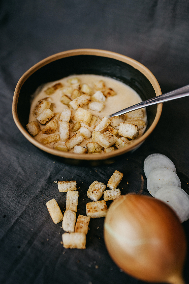 zwiebelsuppe