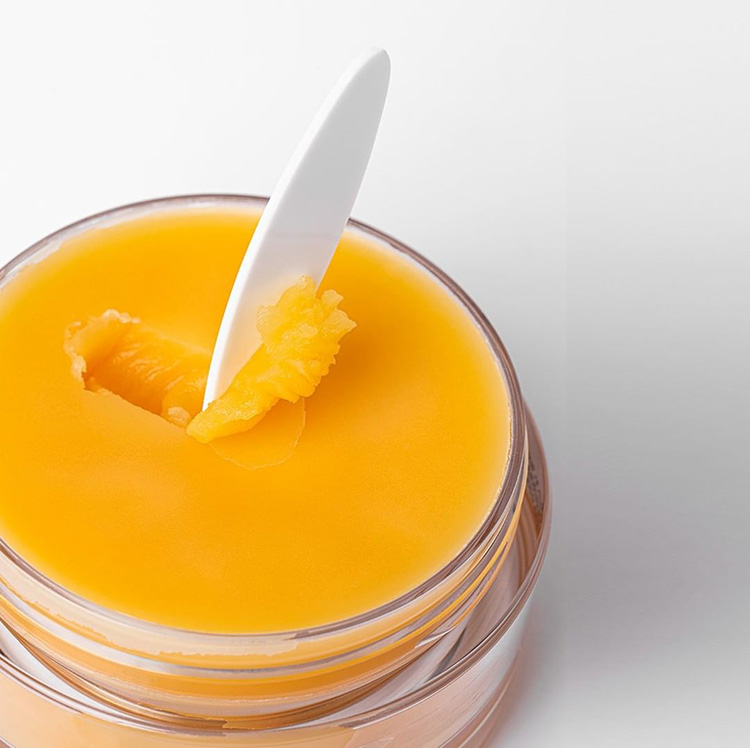 THE ORGANIC PHARMACY Carrot Butter Cleanser_Mood