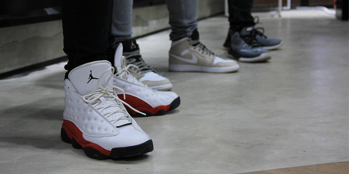 Der myhtische Air Jordan 4 Seine Geschichte BEAUTYPUNK