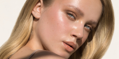 frau glowing skin