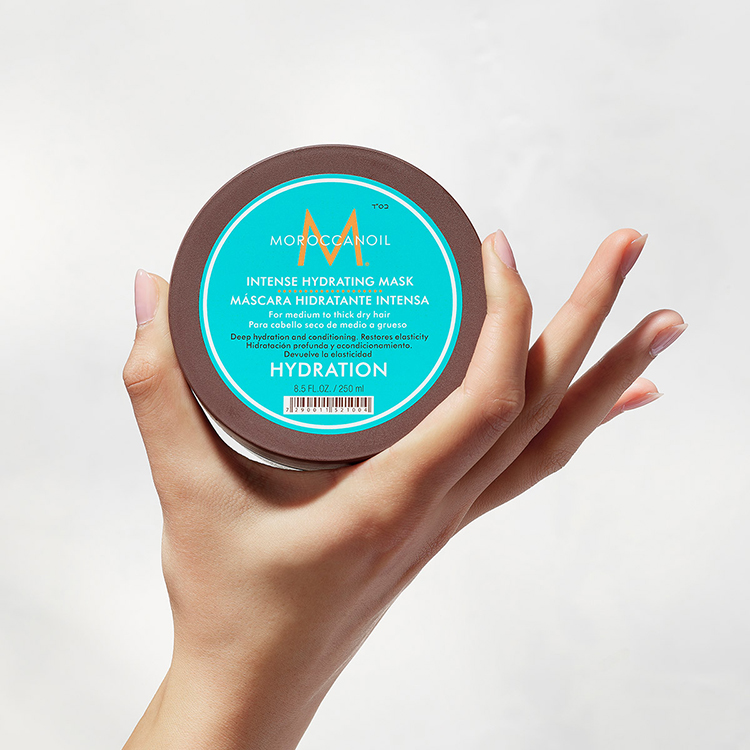 Intense-Hydrating-Mask-250ml-Product-In-Hand