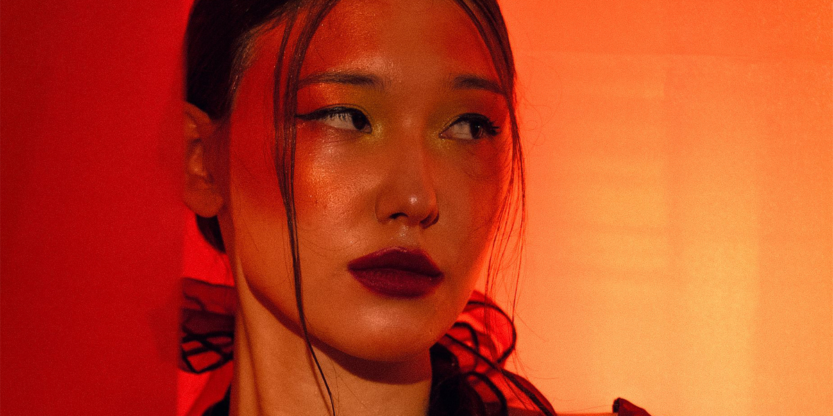 asiatische frau