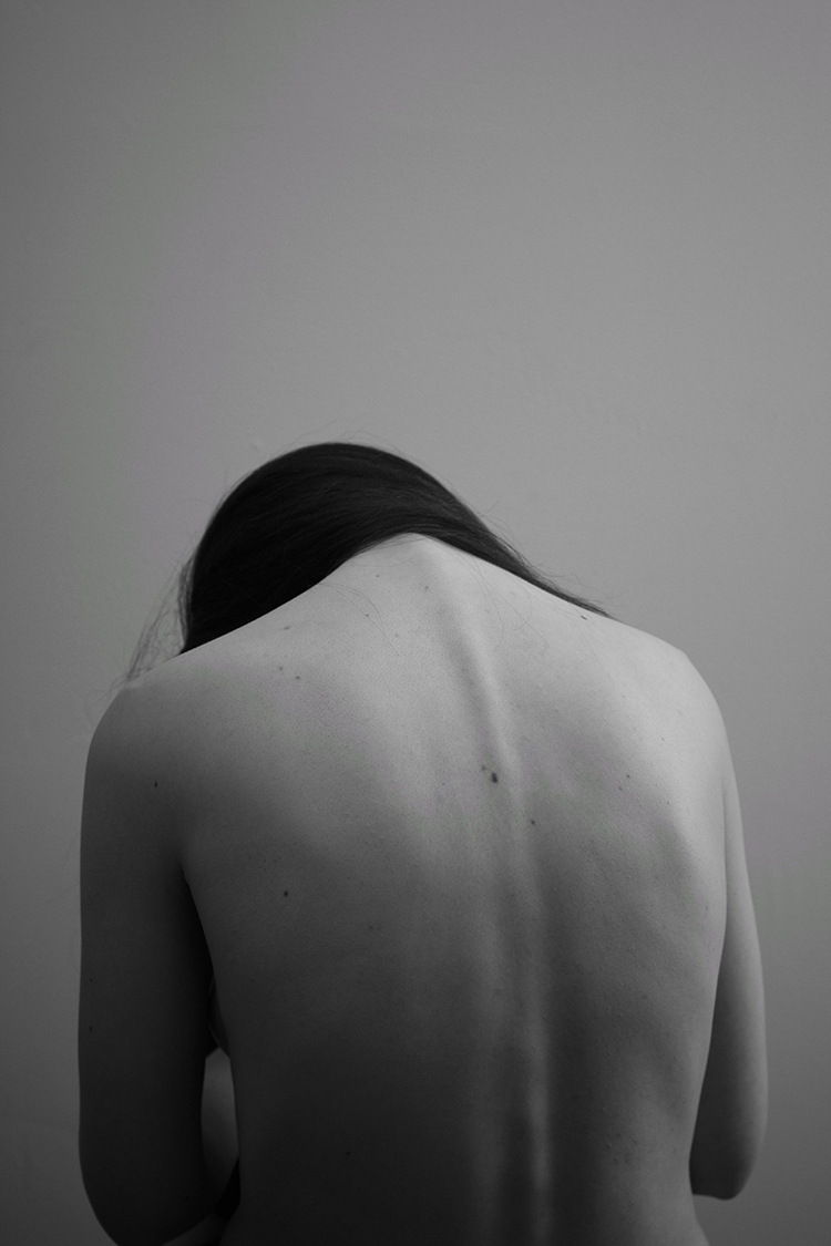 frau rücken bw